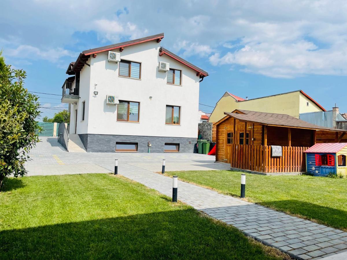 Casa Sorriso Hotel Turda Exterior photo